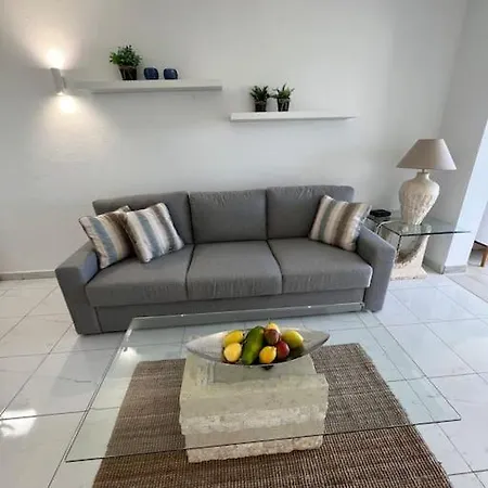Ferienapartment In Pebble San Miguel de Abona